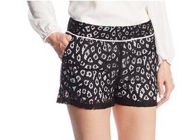 lace shorts