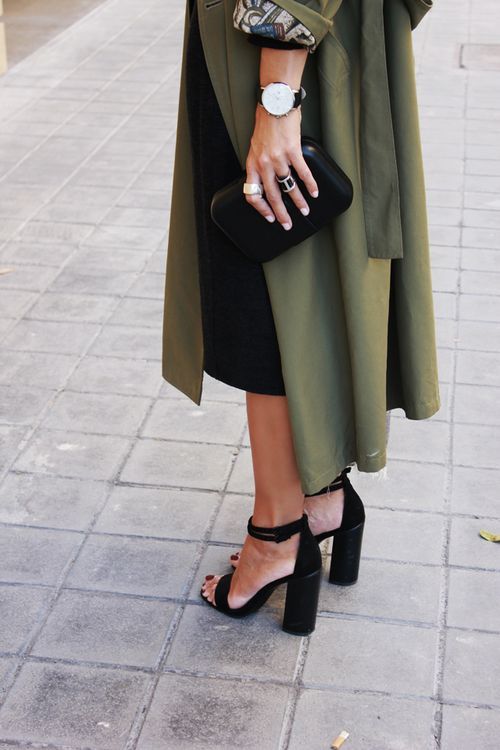 wardrobe essential block high heel black with dress
