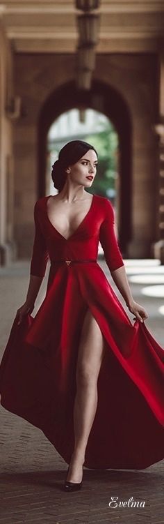 red hottest dresses