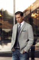 Divine Style men's transition spring outfit, gray blazer, jeans