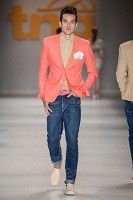 Top 5 Men's Summer Shoes, men's slip on sneakers and coral blazer
