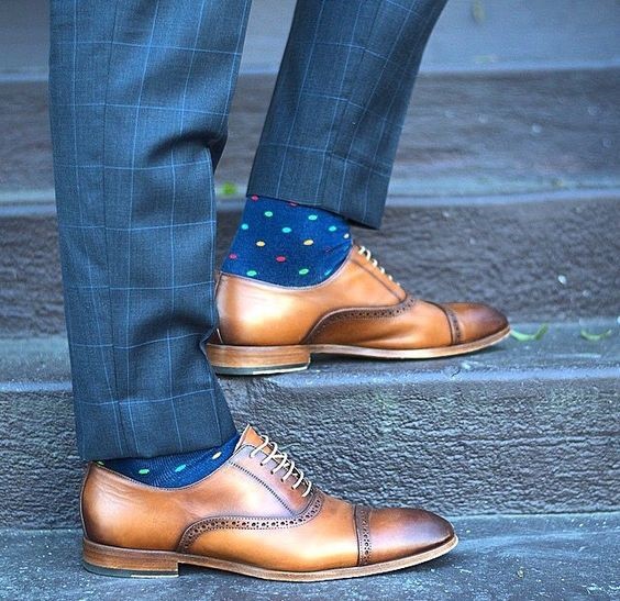 The Best Color Sock and Shoe Combinations to Wear This Spring | Divine Style