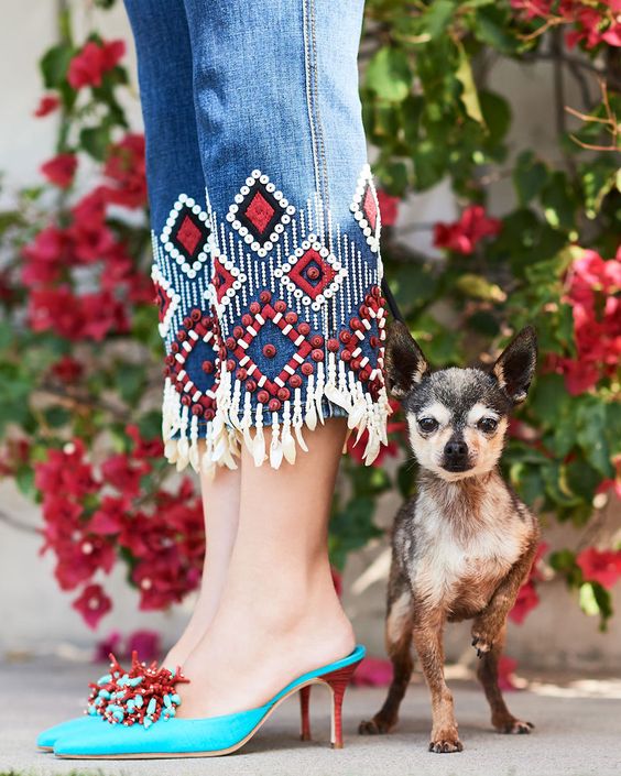 Spring Shoe Trends for women, the mule, Manolo Blahnik Vorga Embellished Linen Mule with embellished fringe jeans