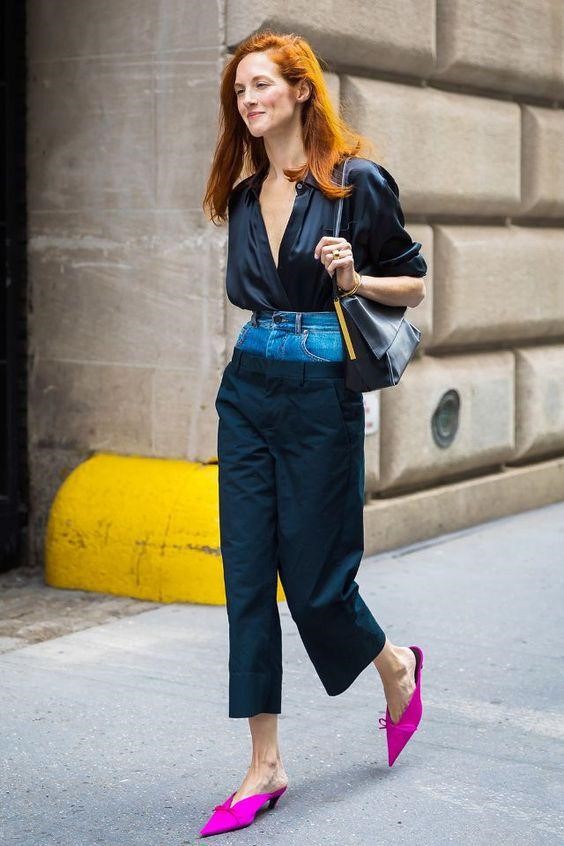 Spring Shoe Trends for women, the mule, fuchsia mule with black blouse