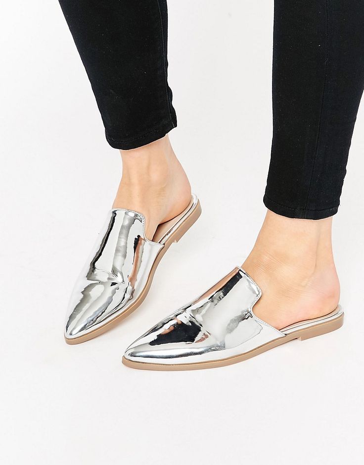 7 Things You Shouldn’t Have in Your Closet After 30, plastic flip flops, silver mules with jeans