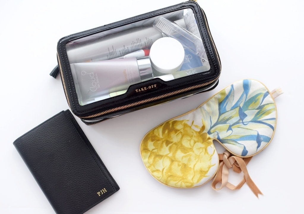 5 Essentials to Pack When Traveling, in-flight beauty bag