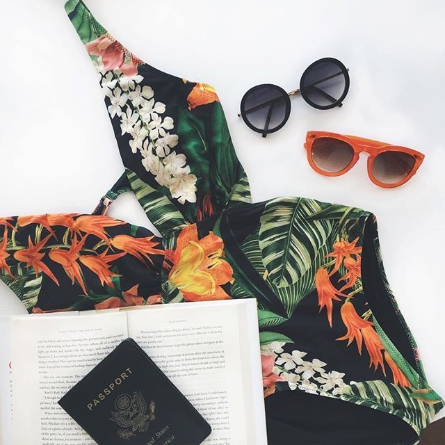 5 Essentials to Pack  When Traveling, sunglasses, sunglasses and botanical print bathing suit