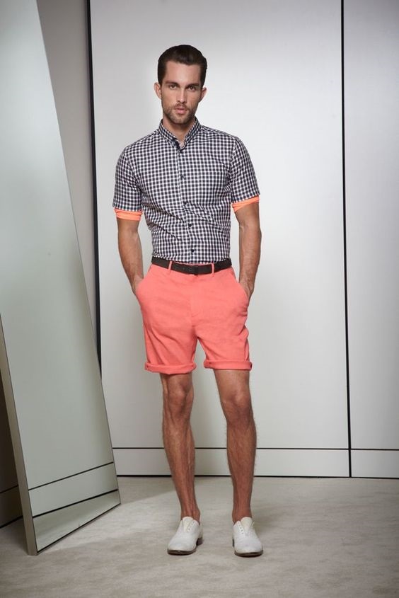 Summer Shirt Styles, Camp Shirt and Button-Ups, men's plaid print button up and peach shorts