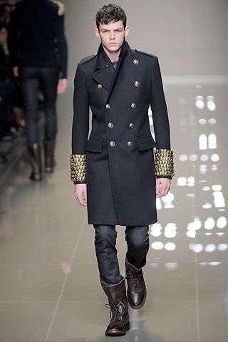 5 Stylish Coats that Completely Change Your Look Men, military coat, Burberry Prosum men's military coat and boots