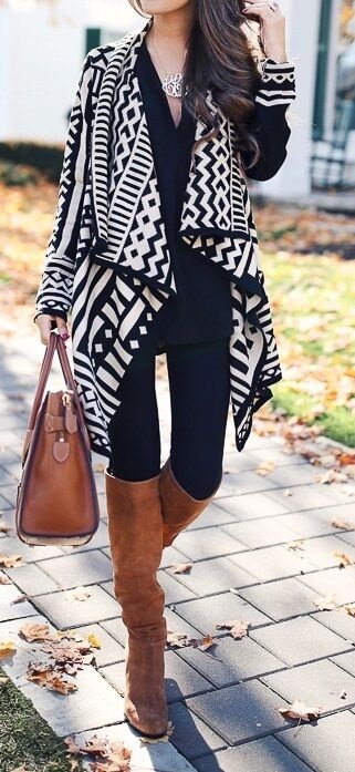 What to Wear on Thanksgiving, black and white print cardigan, black turtleneck and brown boots