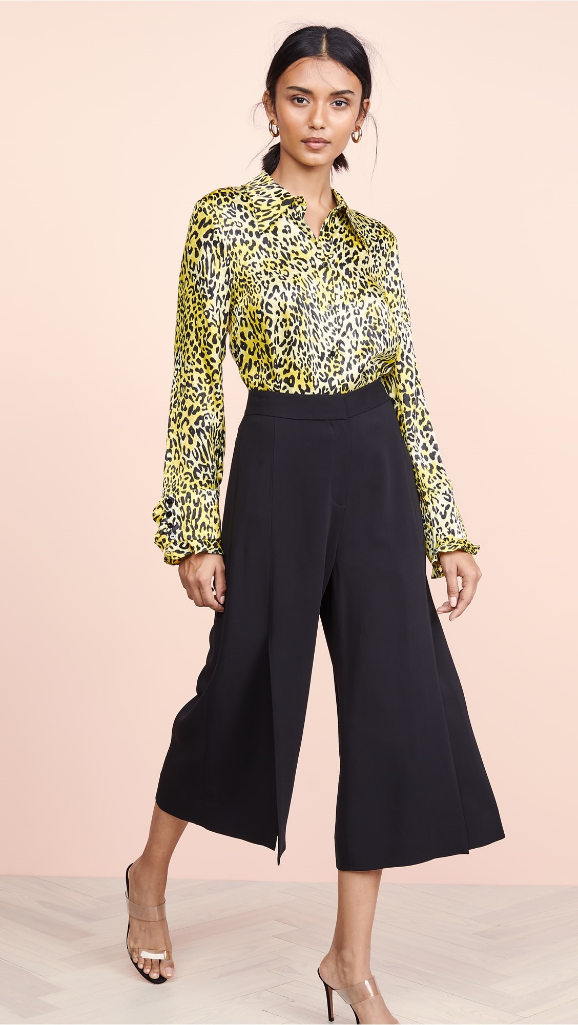 How To Look Stylish at the Office for Spring, cropped trousers and print blouse, Kobi Halperin jamie black pants and yellow print blouse