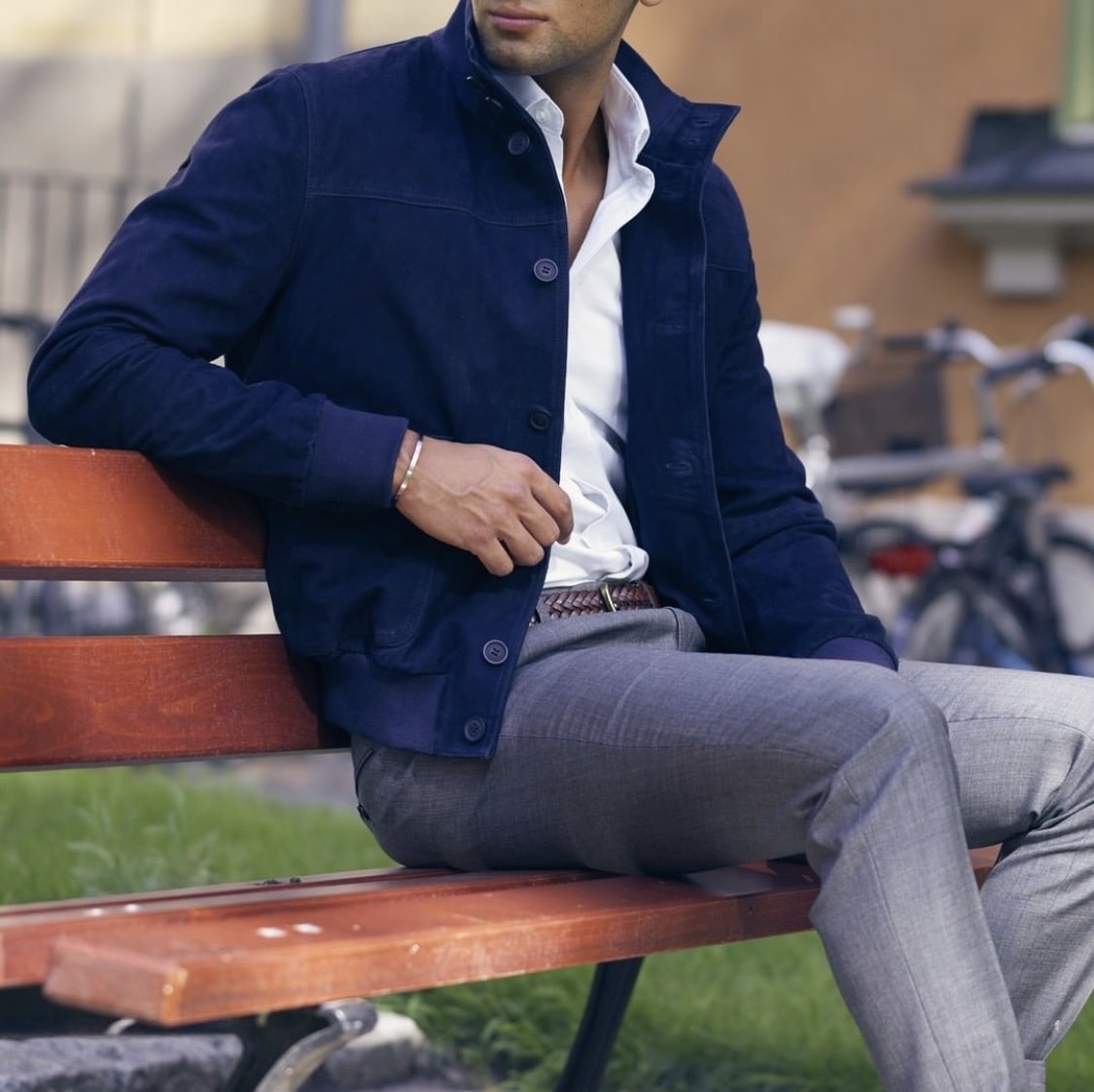 4 Easy Men's Outfits to Transition to Spring