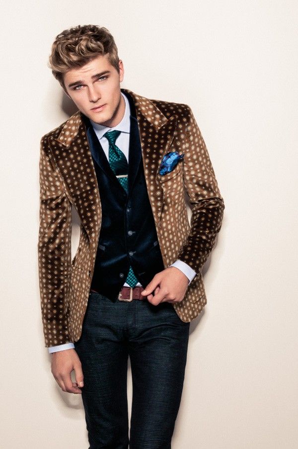 How to Dress for New Year's Eve: East Dane's Men's Guide