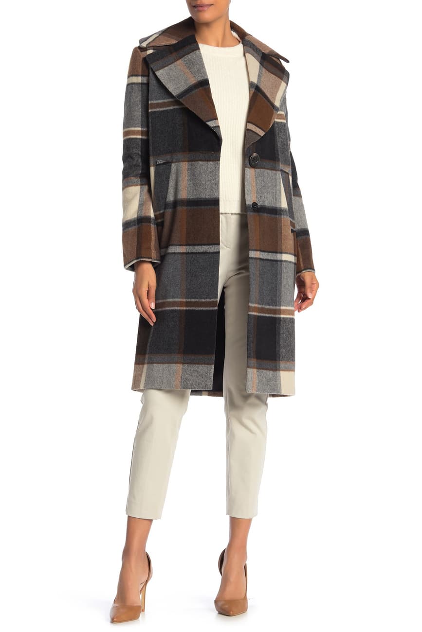 Power Outerwear....Cool Coats for Cool Days, Statement Plaid Coats, women's plaid coats, Kensie plaid knotch lapel coat