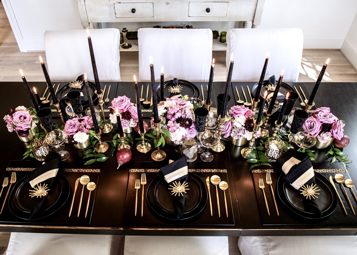 Holiday Party Gift Guides + Decor, black moody tablescape