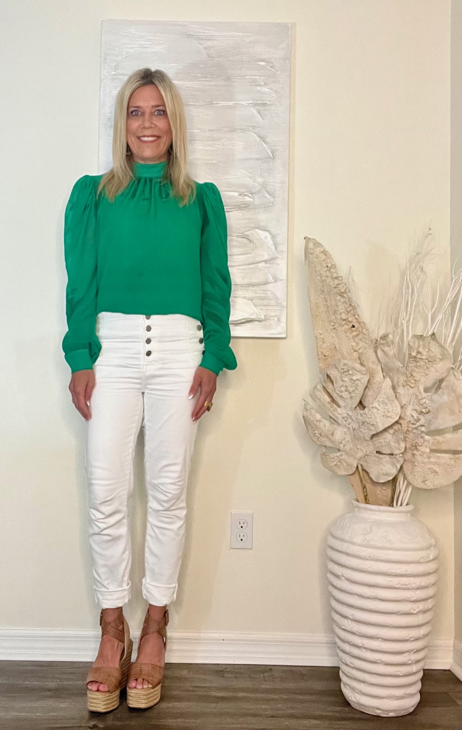 How to Find the Best White Jeans, Divine Style, personal stylist, Kelley Kirchberg